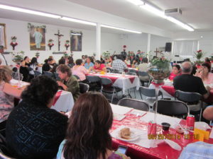 CENA MISIONERA JUNIO 28, 2014 045